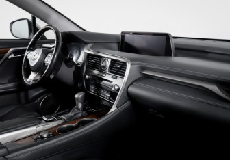 Подержанный автомобиль Lexus RX 2016 года (9 фото)