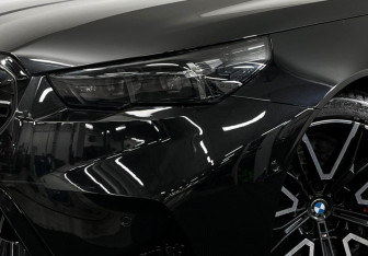 Подержанный автомобиль BMW M5 Sedan 2024 года (8 фото)