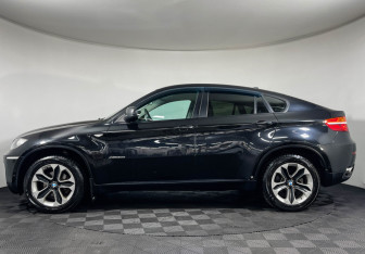 Подержанный автомобиль BMW X6 2012 года (5 фото)