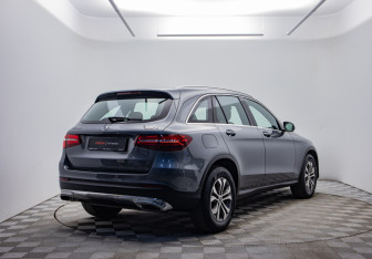 Подержанный автомобиль Mercedes-Benz GLC Coupe 2018 года (5 фото)
