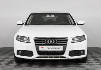 Подержанный автомобиль Audi A4 Sedan 2009 года (2 фото)