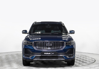 Подержанный автомобиль Geely Monjaro 2023 года (2 фото)