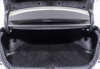 Подержанный автомобиль Honda Accord Sedan 2013 года (12 фото)