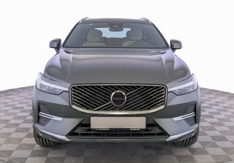 Новый Volvo XC60 2025 (5 фото)