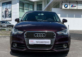 Подержанный автомобиль Audi A1 2012 года (2 фото)