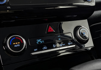 Подержанный автомобиль Hyundai Creta 2021 года (26 фото)