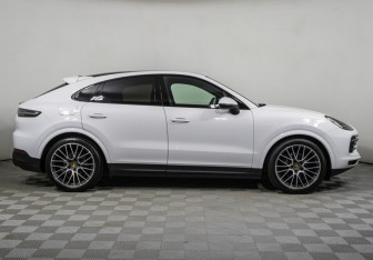 Подержанный автомобиль Porsche Cayenne 2019 года (5 фото)