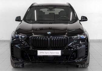 Подержанный автомобиль BMW X5 2023 года (2 фото)