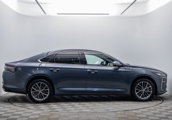Подержанный автомобиль Geely Preface 2024 года (4 фото)