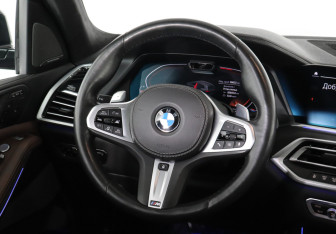 Подержанный автомобиль BMW X7 2019 года (13 фото)