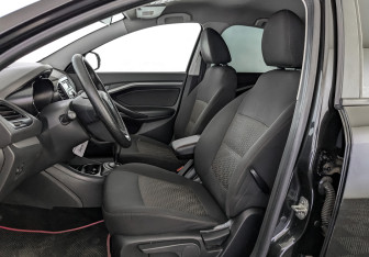 Подержанный автомобиль LADA (ВАЗ) Vesta Sedan 2016 года (20 фото)