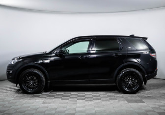 Подержанный автомобиль Land Rover Discovery Sport 2018 года (8 фото)