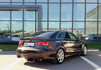 Подержанный автомобиль Audi A3 Sedan 2013 года (5 фото)