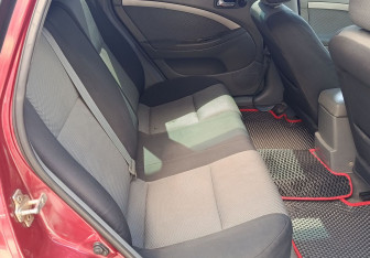 Подержанный автомобиль Chevrolet Lacetti Wagon 2008 года (11 фото)