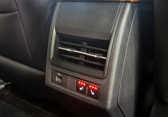 Подержанный автомобиль Omoda C5 2023 года (21 фото)