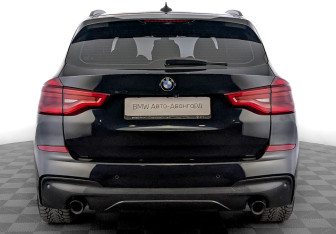 Подержанный автомобиль BMW X3 2021 года (6 фото)