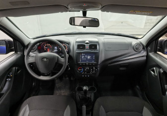 Подержанный автомобиль LADA (ВАЗ) Granta Liftback 2025 года (11 фото)