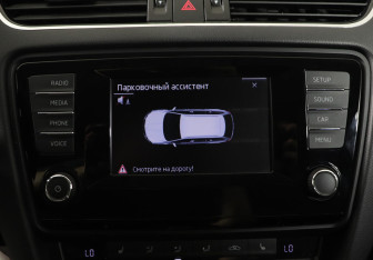 Подержанный автомобиль Skoda Octavia Wagon 2015 года (9 фото)