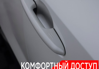 Подержанный автомобиль Toyota RAV4 2021 года (19 фото)