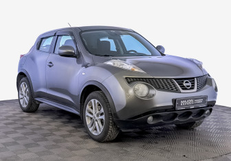 Подержанный автомобиль Nissan Juke 2014 года (3 фото)