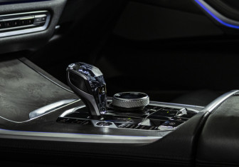 Подержанный автомобиль BMW X7 2019 года (19 фото)