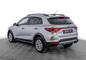 Подержанный автомобиль Kia Rio Hatchback 2019 года (7 фото)