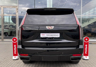Подержанный автомобиль Cadillac Escalade Suv 2022 года (6 фото)