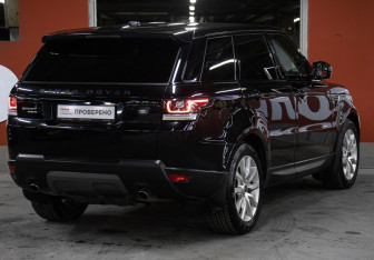 Подержанный автомобиль Land Rover Range Rover Sport 2013 года (5 фото)