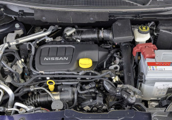 Подержанный автомобиль Nissan Qashqai 2014 года (9 фото)