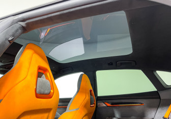 Подержанный автомобиль Zeekr 001 2023 года (14 фото)