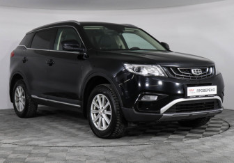 Подержанный автомобиль Geely Atlas 2021 года (3 фото)