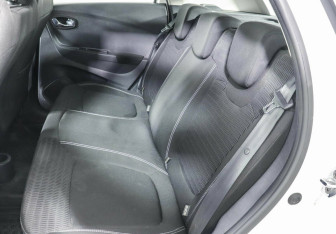 Подержанный автомобиль Renault Kaptur 2016 года (9 фото)