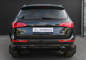 Подержанный автомобиль Audi Q5 2014 года (5 фото)