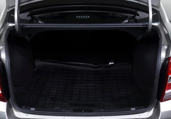 Подержанный автомобиль LADA (ВАЗ) Granta Sedan 2021 года (17 фото)