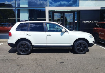 Подержанный автомобиль Volkswagen Touareg 2005 года (4 фото)