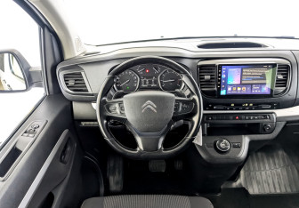 Подержанный автомобиль Citroen SpaceTourer 2020 года (22 фото)