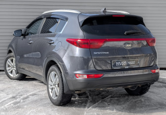 Подержанный автомобиль Kia Sportage 2017 года (7 фото)