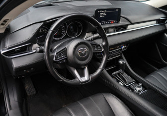 Подержанный автомобиль Mazda 6 Sedan 2020 года (12 фото)