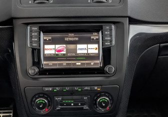 Подержанный автомобиль Skoda Yeti 2016 года (18 фото)