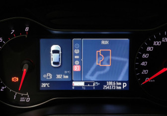 Подержанный автомобиль Ford Mondeo Sedan 2012 года (17 фото)