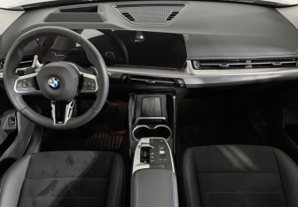 Новый BMW X1 2025 (11 фото)