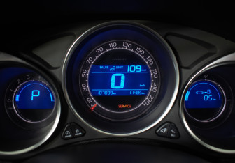 Подержанный автомобиль Citroen DS4 2012 года (12 фото)