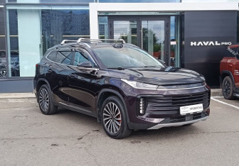 Подержанный автомобиль Exeed TXL 2022 года (3 фото)