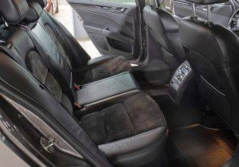 Подержанный автомобиль Skoda Superb Liftback 2014 года (13 фото)