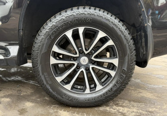 Подержанный автомобиль Haval H9 2022 года (14 фото)