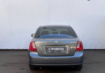 Подержанный автомобиль Daewoo Gentra Sedan 2014 года (7 фото)