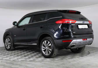 Подержанный автомобиль Geely Atlas 2020 года (7 фото)