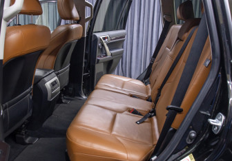 Подержанный автомобиль Lexus GX 2014 года (13 фото)