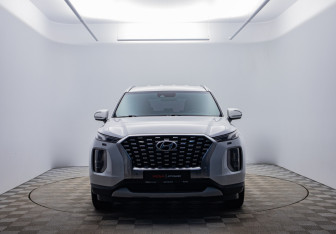 Подержанный автомобиль Hyundai Palisade 2019 года (8 фото)