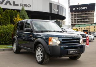 Подержанный автомобиль Land Rover Discovery 2007 года (2 фото)